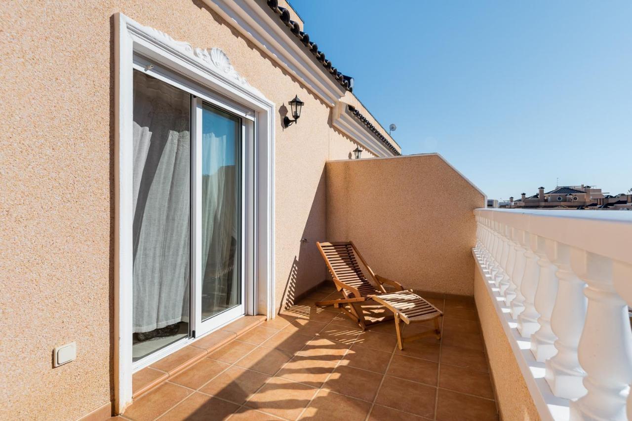 Bungalow La Zenia Cerca De La Playa オリウエラ エクステリア 写真