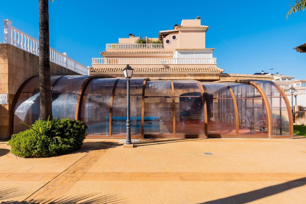 Bungalow La Zenia Cerca De La Playa オリウエラ エクステリア 写真